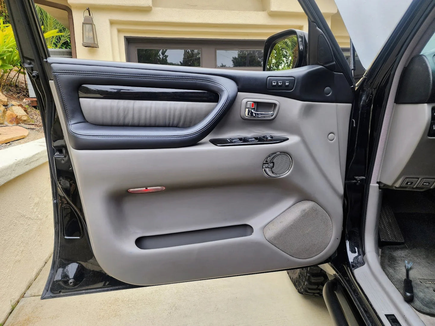 2004-2007 Lexus LX470 Mark Levinson Speaker Upgrade + Professional Installation